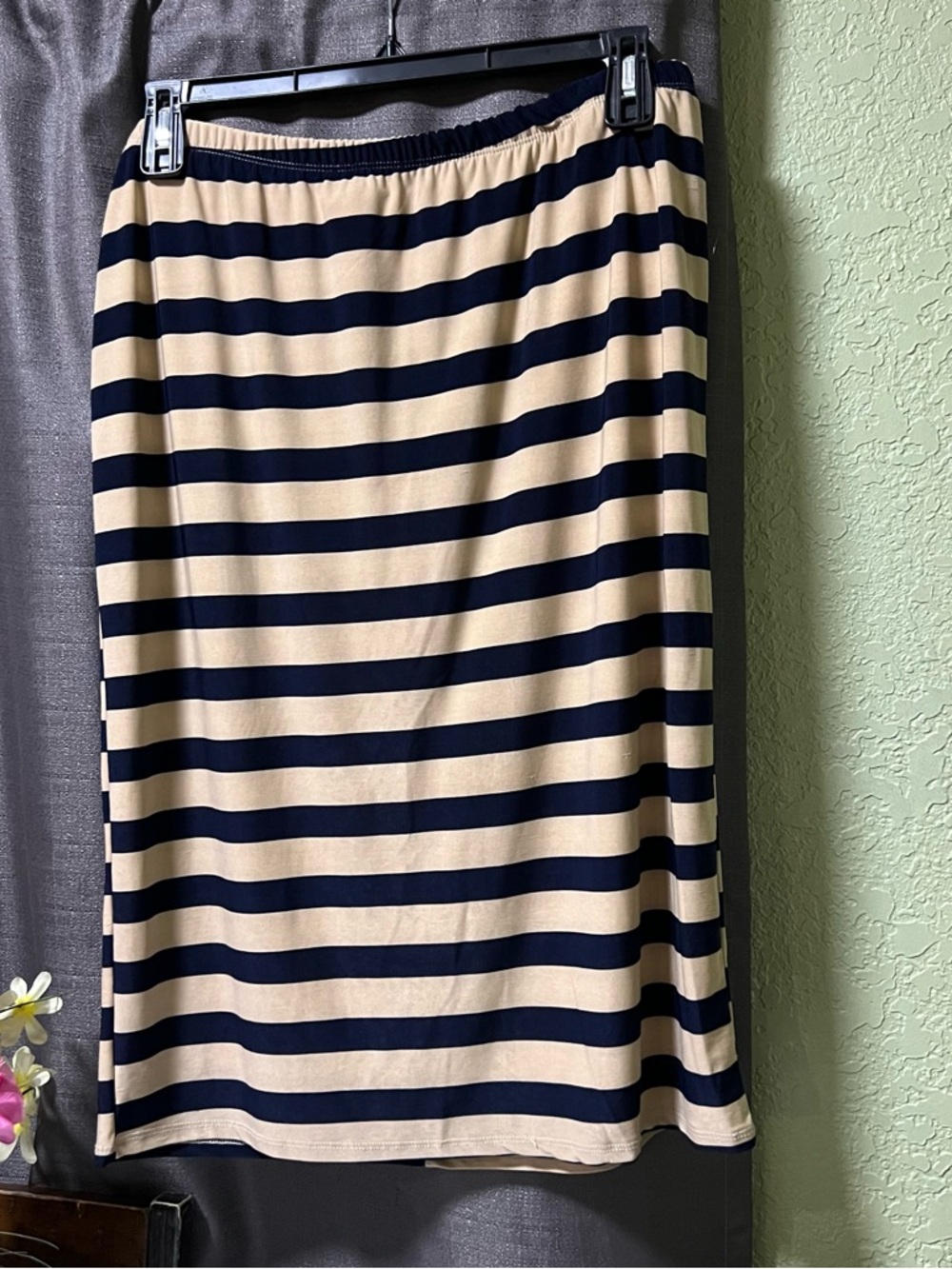 Zadie B’s Striped Navy and Cream Women's Pull-On Skirt Lined Plus
